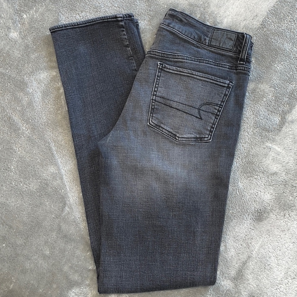 American Eagle Straight Jeans
